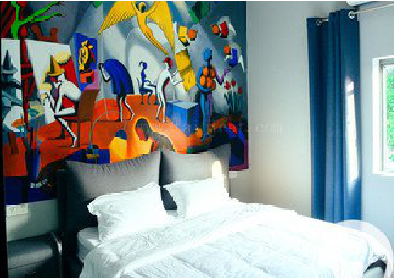 湄潭对于酒店的墙体彩绘而言更注重哪些方面？